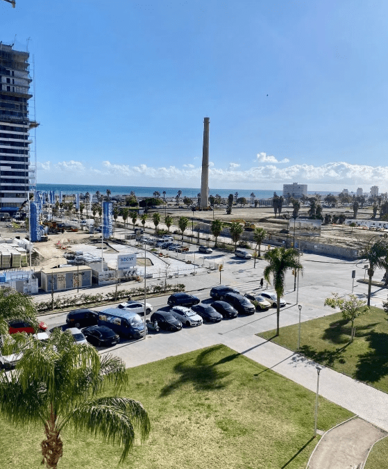 Alquiler de Piso en avenida Imperio Argentina, Torre del Río – Málaga