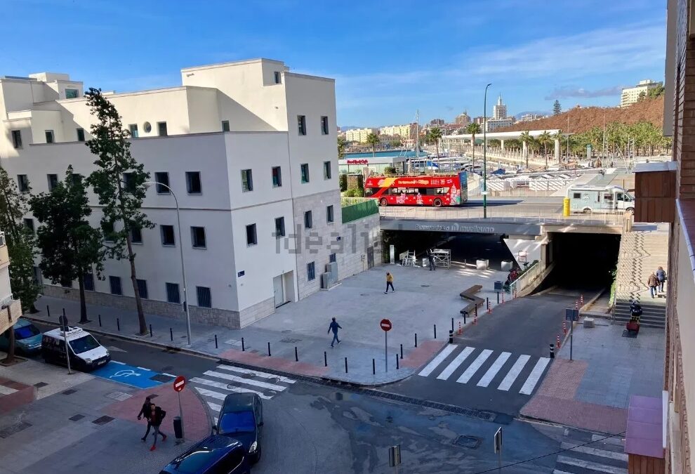 Alquiler de Estudio en calle Vélez Málaga, Malagueta – Málaga